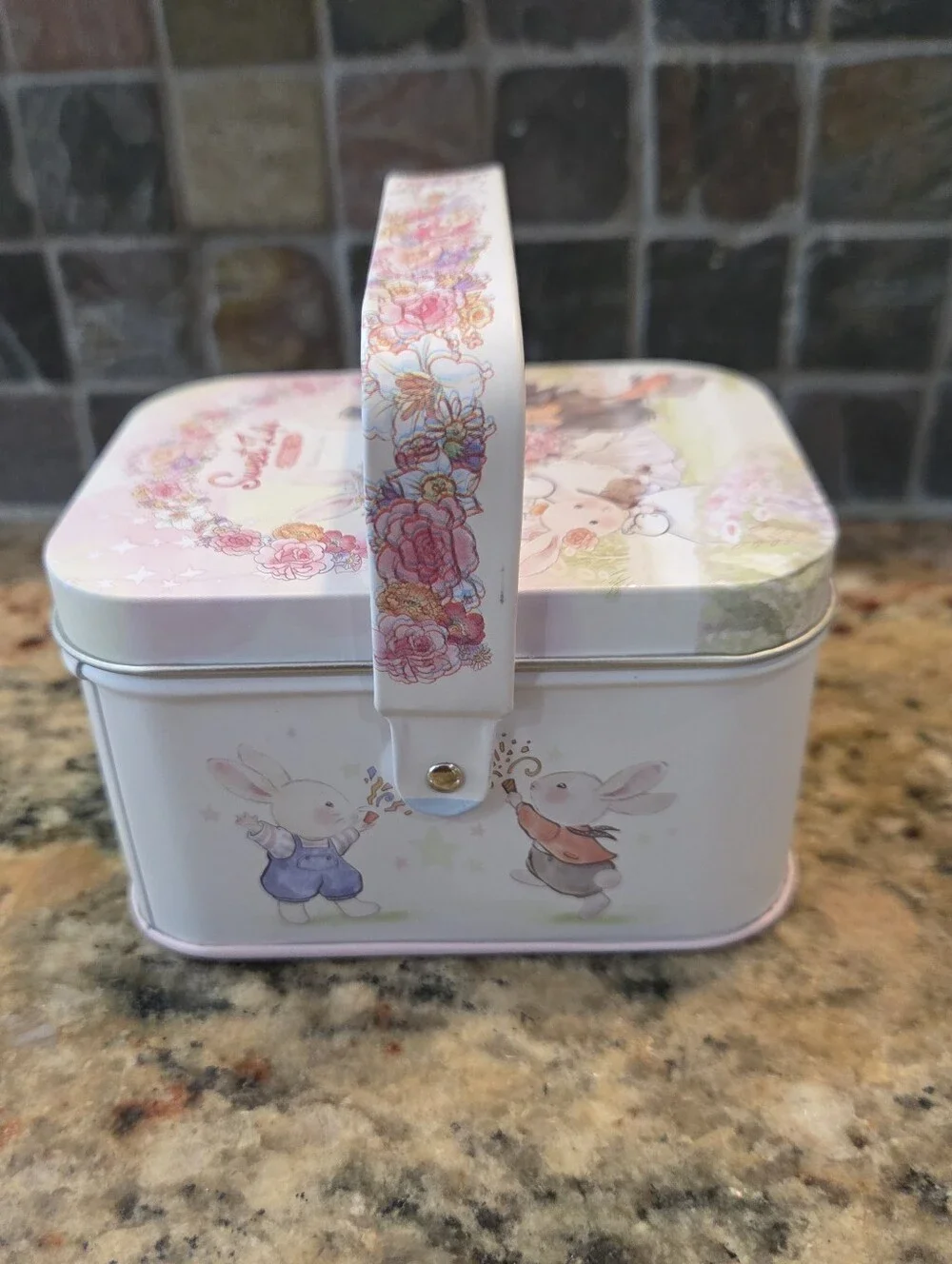 Sweet life Bunny Lulu Wedding Gift Tin No Key Ring Plush Empty Storage Tin